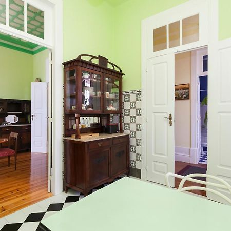 Vintage Balcony Guesthouse Ovar Exterior foto