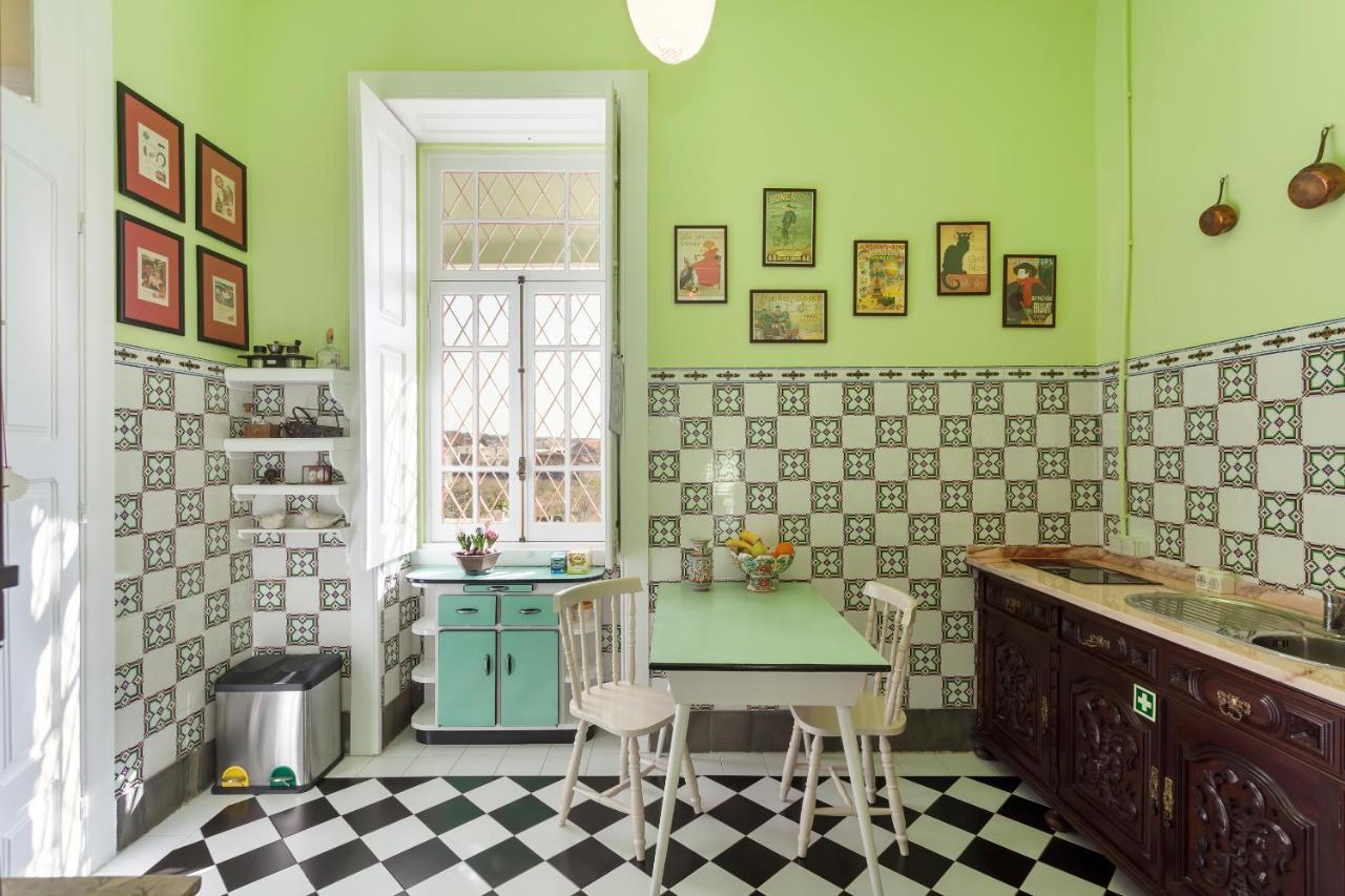 Vintage Balcony Guesthouse Ovar Exterior foto