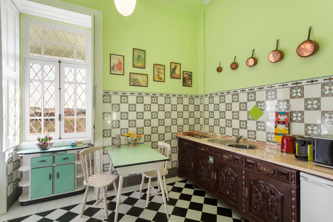 Vintage Balcony Guesthouse Ovar Exterior foto