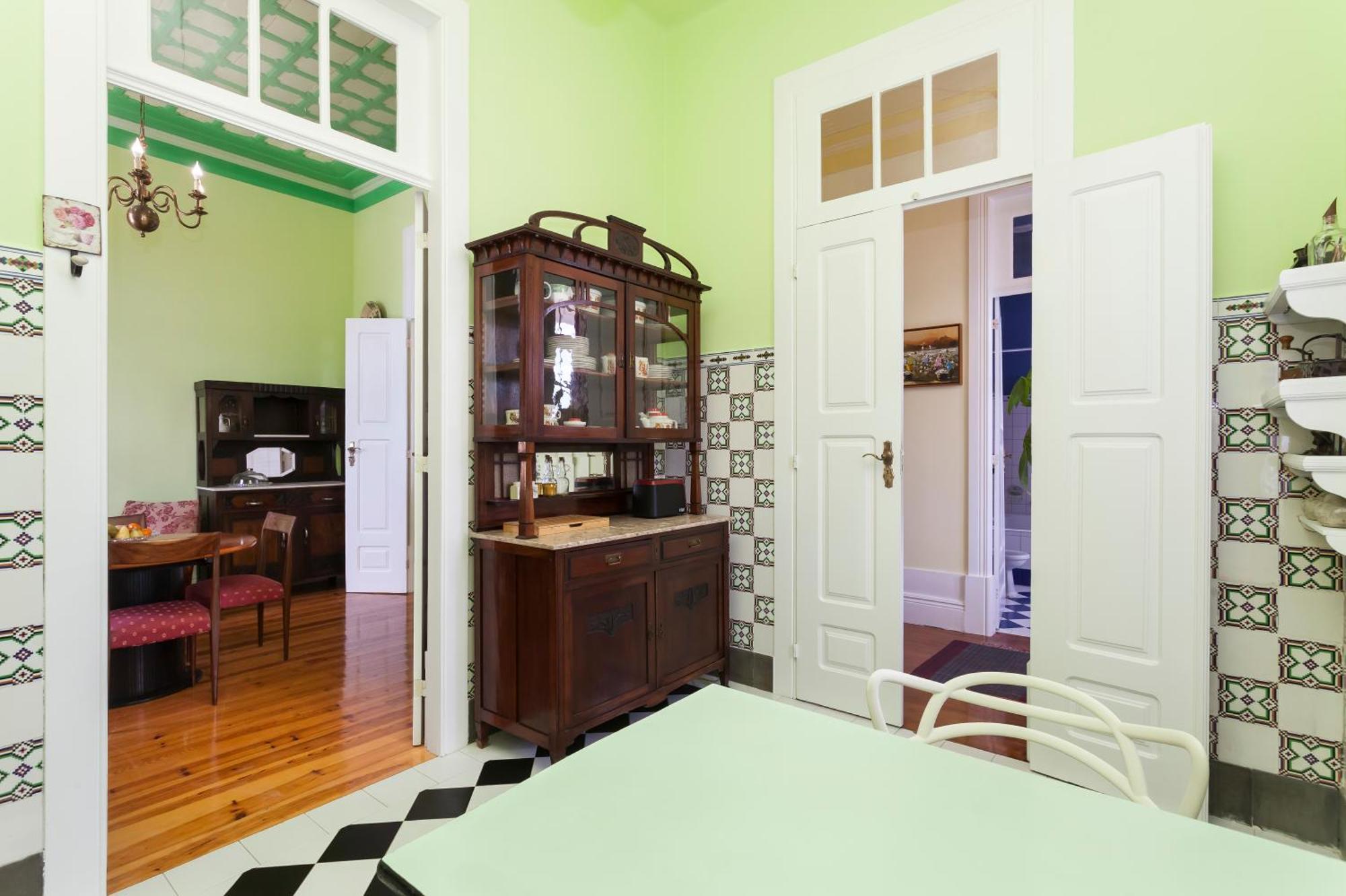 Vintage Balcony Guesthouse Ovar Exterior foto